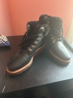 Women's Black Faux-Fur Trim Lace-Up Boots
